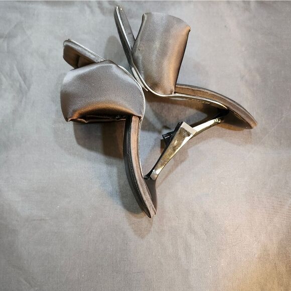 BRAND NEW FOREVER 21 SQUARE TOE SATIN THICK STRAP WOMEN'S SANDAL - Picture 10 of 15